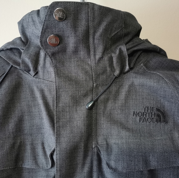 Northface Hyvent 600 Women's Jacket SM - Picture 4 of 11